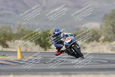 media/Jan-15-2026-Racers Edge (Thu) [[dfebeb70ab]]/2-A Group/Session 5 (Turn 5)/